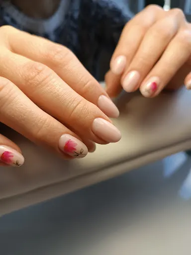 Nela Nails profesjonalna stylizacja paznokci Ewa Ryszkowska